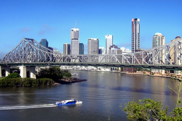 cruise ships departing from Brisbane (Queensland)