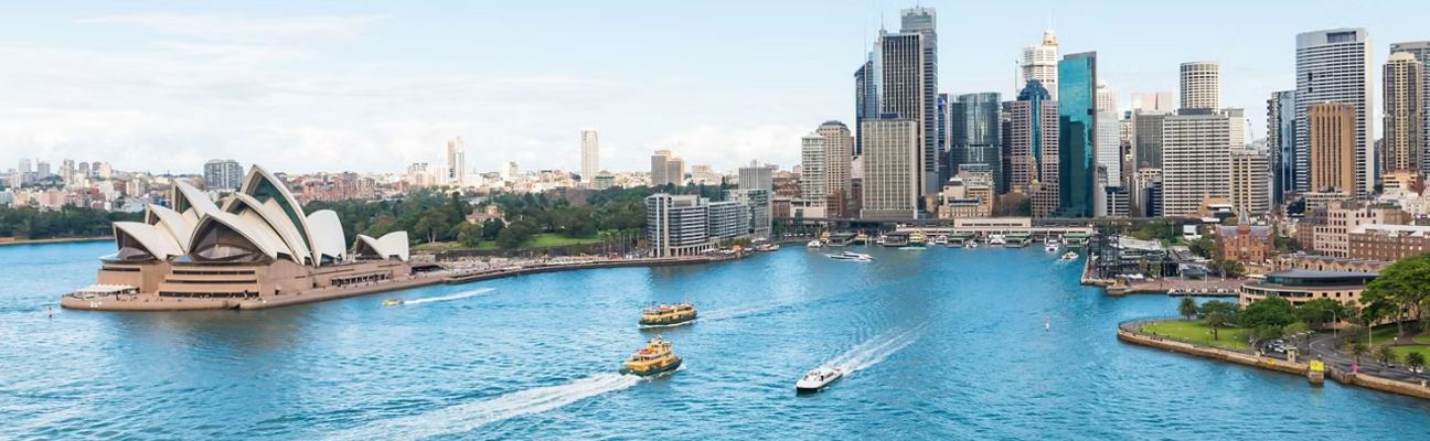 photo of a cruise port