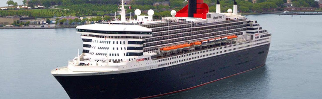 photo of the Queen Mary 2 cruise ship