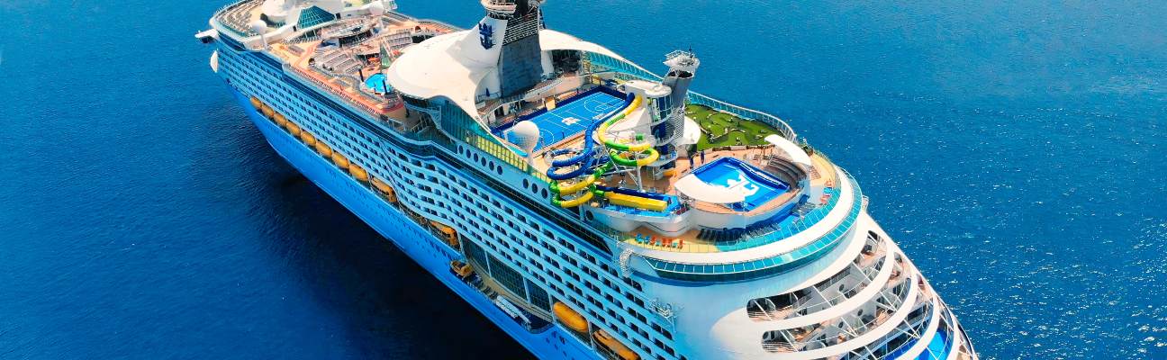 photo of the Voyager of the Seas cruise ship