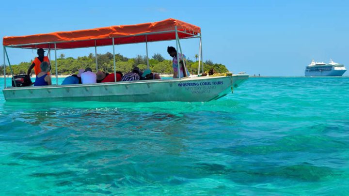 vanuatu boat tour